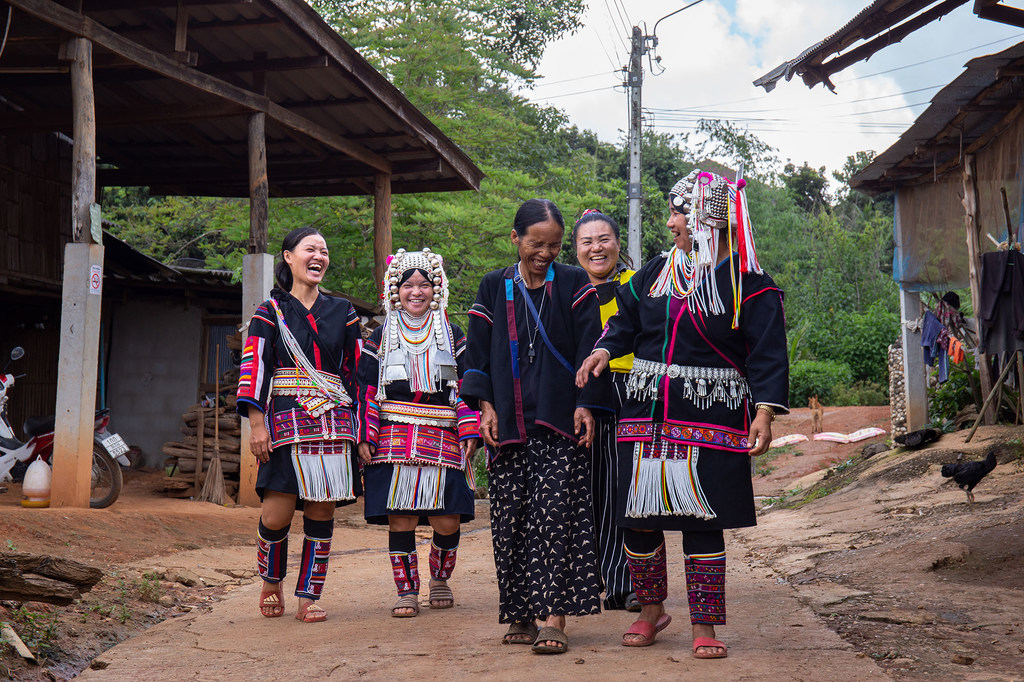 UNHCR caseworkers are helping stateless residents in the Chiang Mai region of Thailand with their citizenship applications.